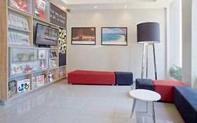 Red Planet Quezon City Timog